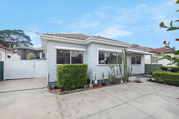 85 Stoney Creek Road, Beverly Hills NSW 2209