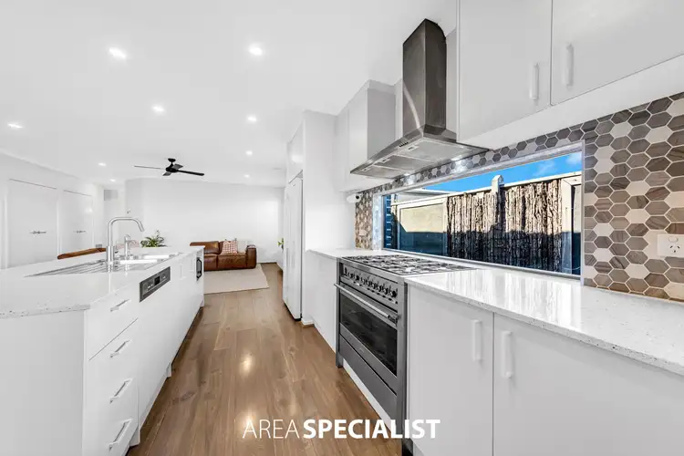 Fifth view of Homely house listing, 38 Belmont Crescent, Pakenham VIC 3810