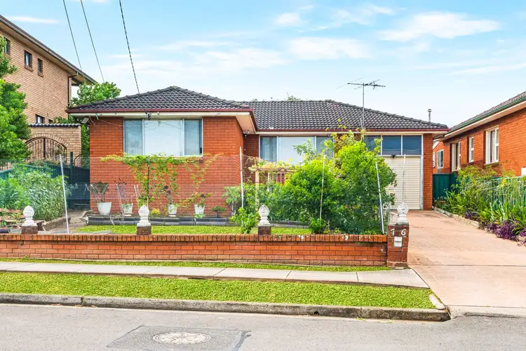 76 Dawson Street, Fairfield Heights NSW 2165