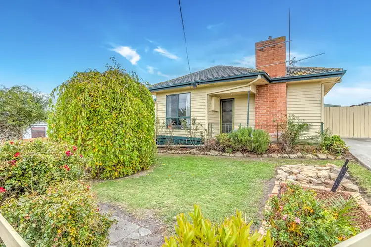 Second view of Homely house listing, 4 Polden Crescent, Morwell VIC 3840