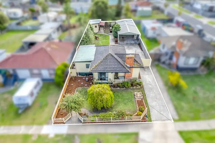Fifth view of Homely house listing, 4 Polden Crescent, Morwell VIC 3840