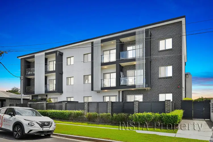 14/5 White Avenue, Bankstown NSW 2200