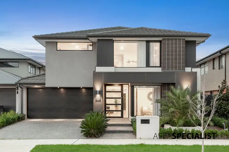 11 Ajana Drive, Cranbourne South VIC 3977