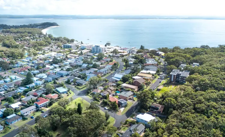 3/3 LESLIE STREET, Shoal Bay NSW 2315