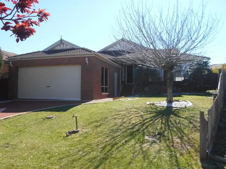 15 Ingleton Court, Narre Warren VIC 3805