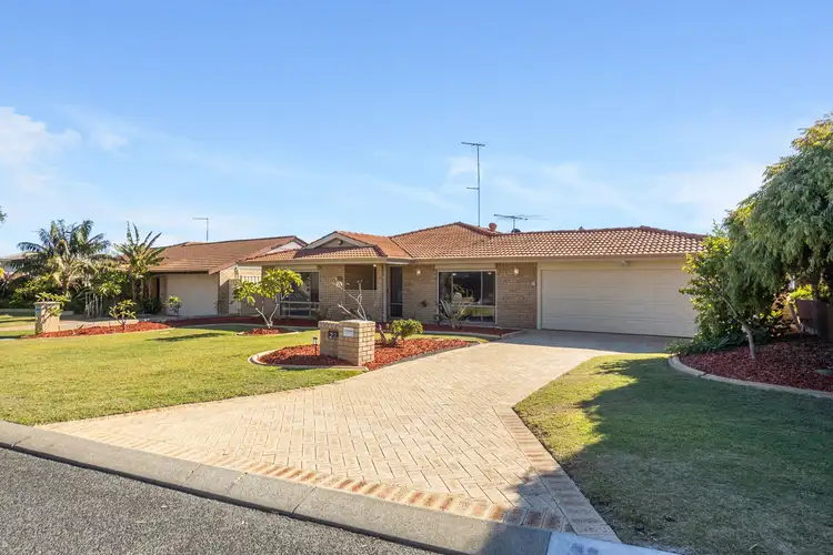 22 KNIGHTSBRIDGE CRESCENT, Mullaloo WA 6027
