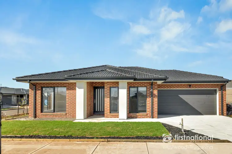 6 Salsola Road, Rockbank VIC 3335