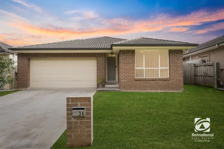 34 Hampshire Boulevard, Spring Farm NSW 2570