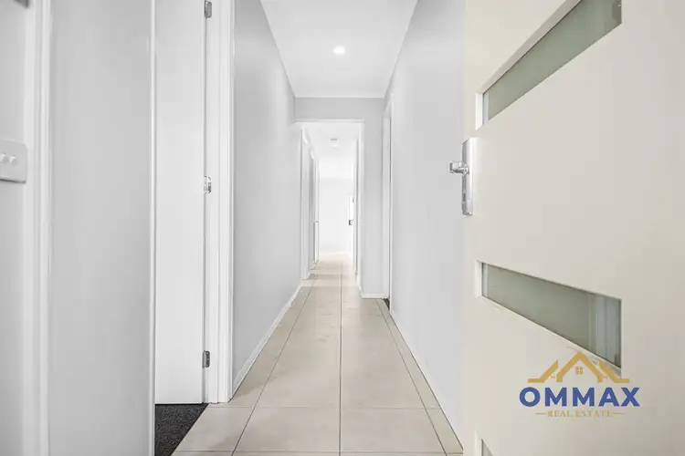 Second view of Homely house listing, 6 Clematis Place, Strathtulloh VIC 3338