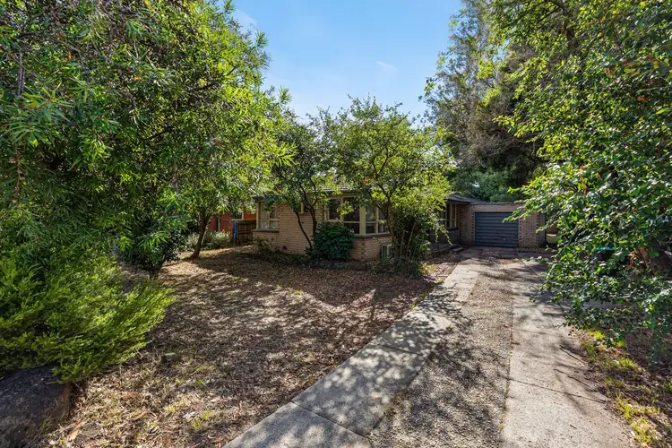 8 Oban Road, Ringwood VIC 3134