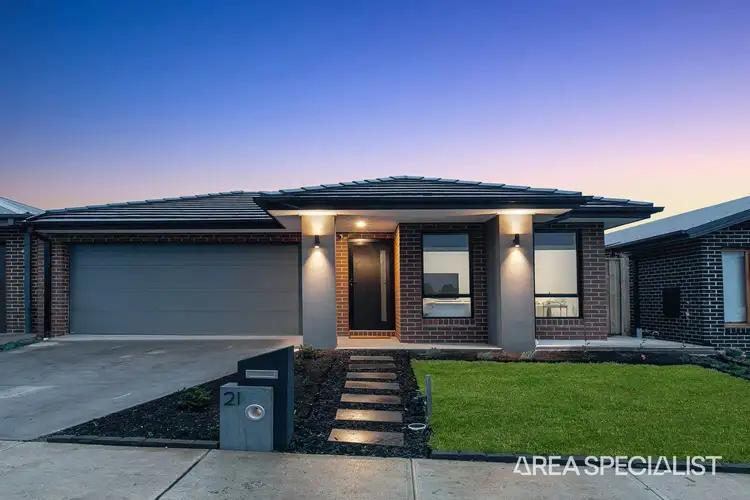 21 Angul Parade, Deanside VIC 3336