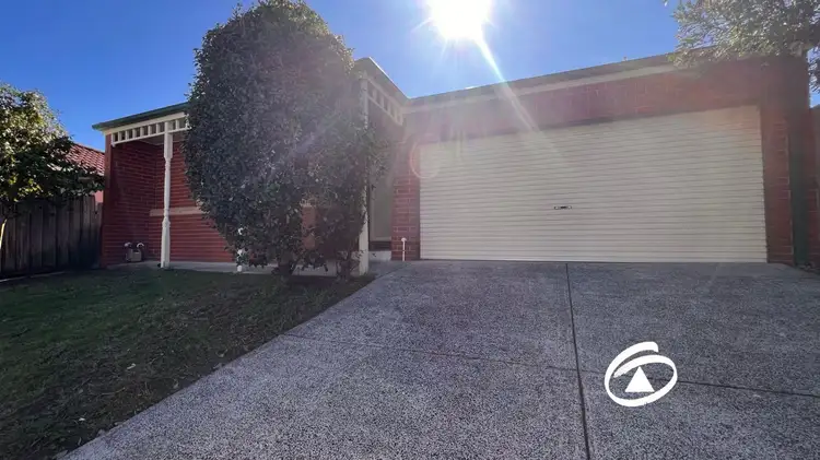 2 Cooma Court, Berwick VIC 3806
