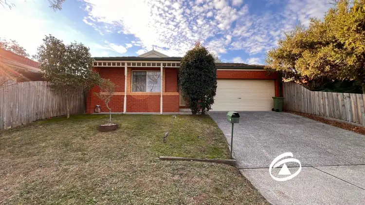 2 Cooma Court, Berwick VIC 3806