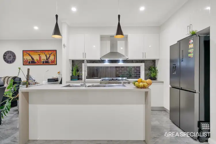 Fifth view of Homely house listing, 27 Belvedere Drive, Truganina VIC 3029