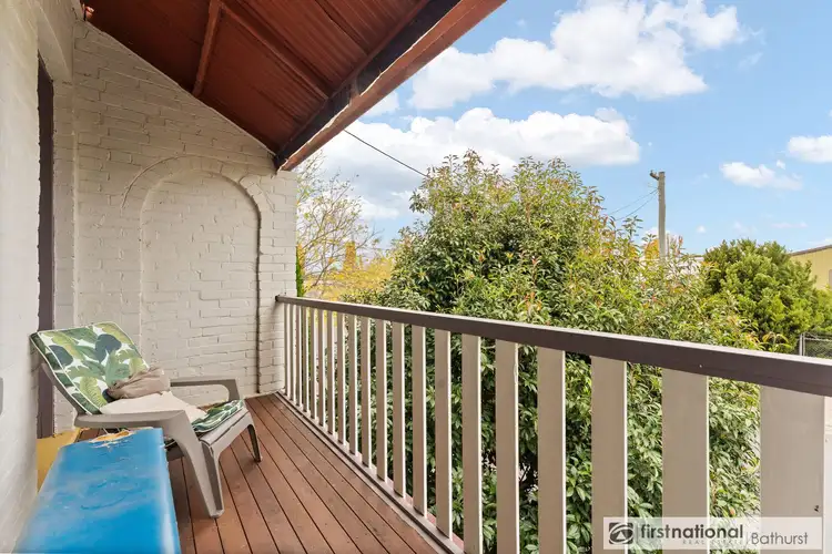 61 Carlingford Street, Bathurst NSW 2795