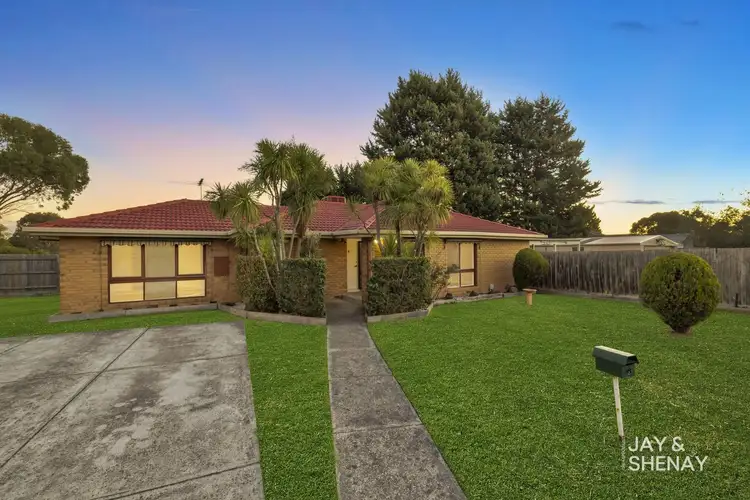Second view of Homely house listing, 8 Kinloch Gardens, Endeavour Hills VIC 3802