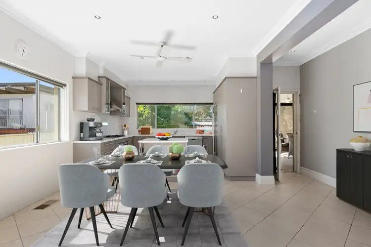 Fourth view of Homely house listing, 10 Putnam Avenue, Strathdale VIC 3550