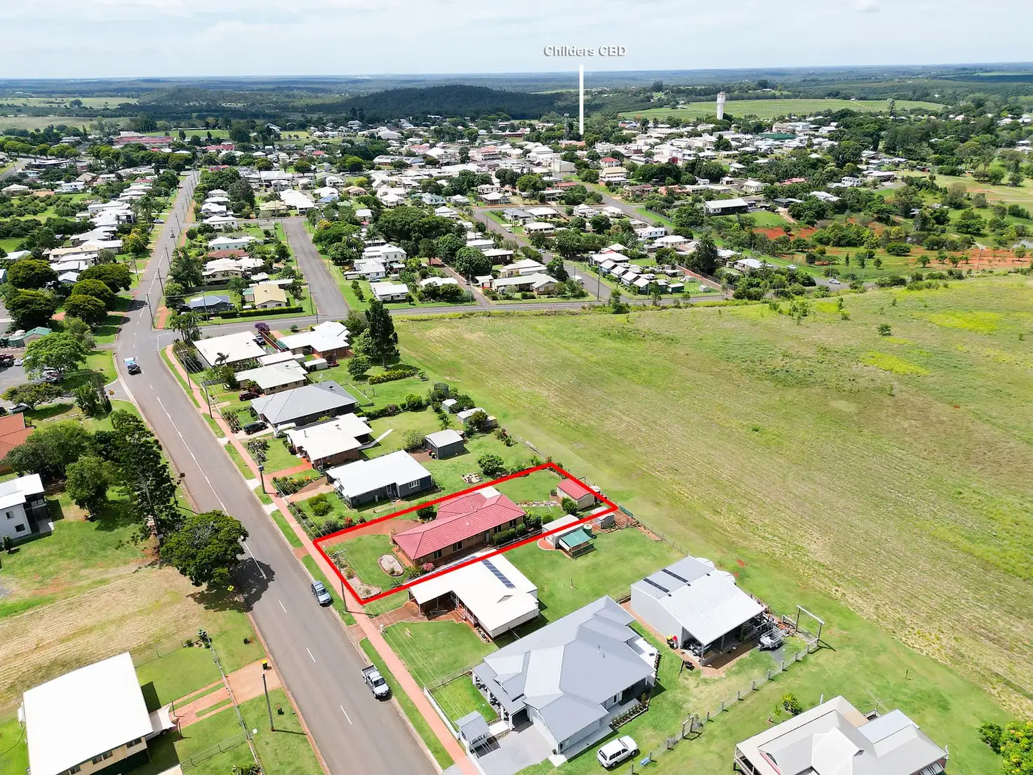 Main view of Homely house listing, 33 BROADHURST STREET, Childers QLD 4660