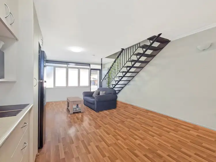 Third view of Homely unit listing, 6/331 Shakespeare Street, Mackay QLD 4740