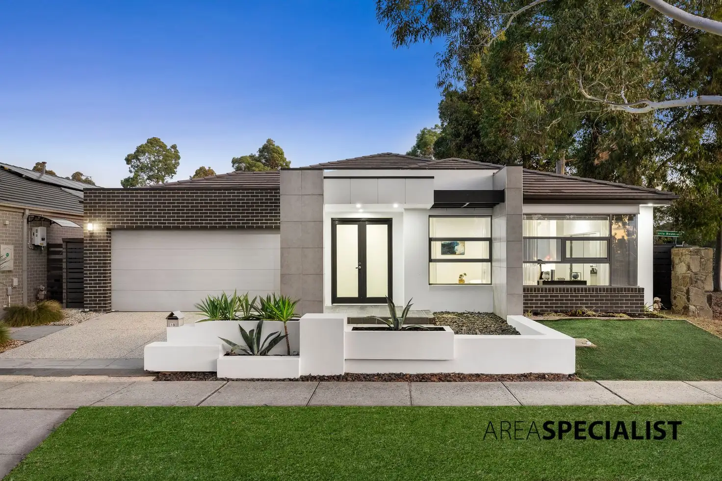 Main view of Homely house listing, 19 Nature Circuit, Cranbourne North VIC 3977