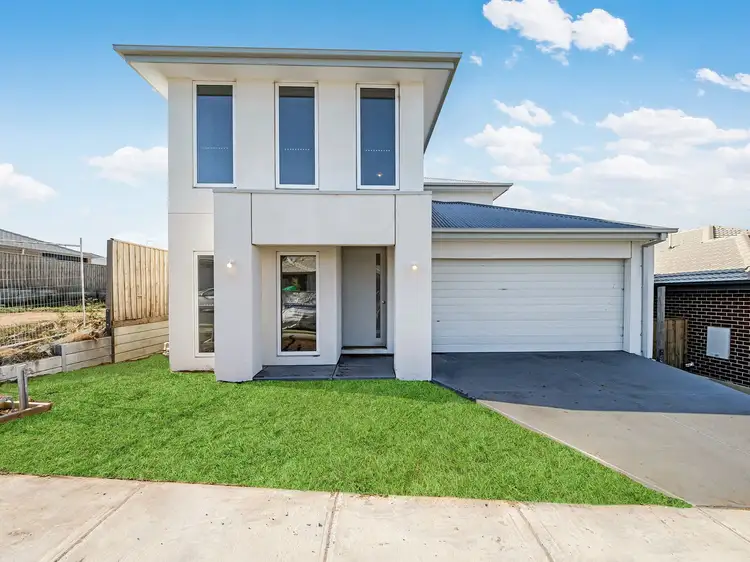 11 CAPEL STREET, Nar Nar Goon North VIC 3812