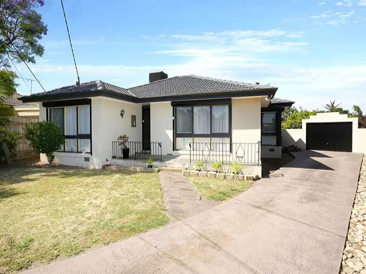 16 Hales Court, Keysborough VIC 3173
