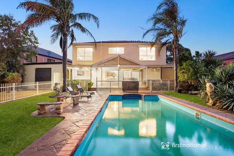 37 CLIFTON ROAD, Greenvale VIC 3059