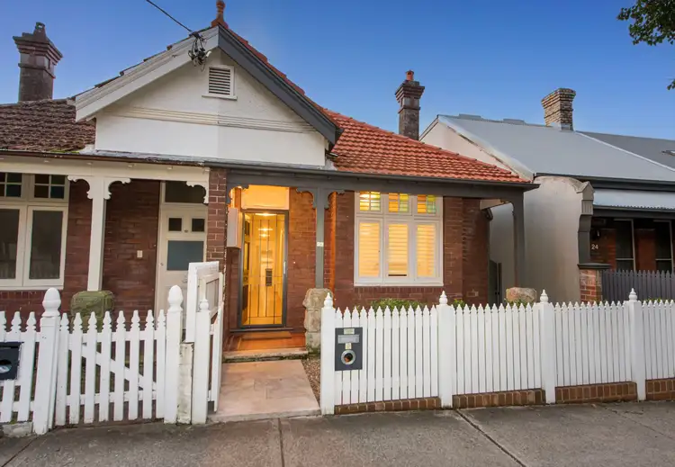 22 Hayberry Street, Crows Nest NSW 2065