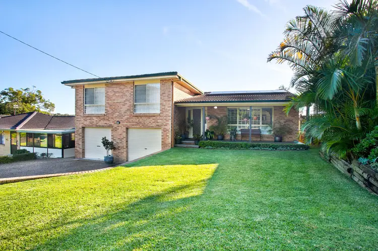 15 Leonard Avenue, Shoal Bay NSW 2315