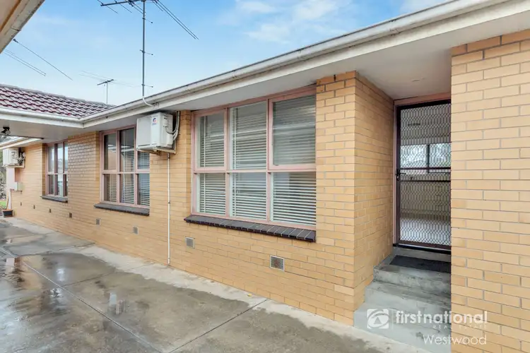 3/33 Bent Street, Altona VIC 3018