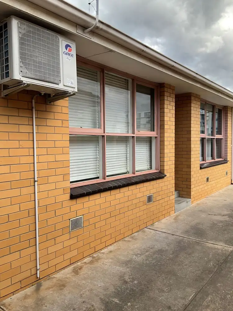 3/33 Bent Street, Altona VIC 3018