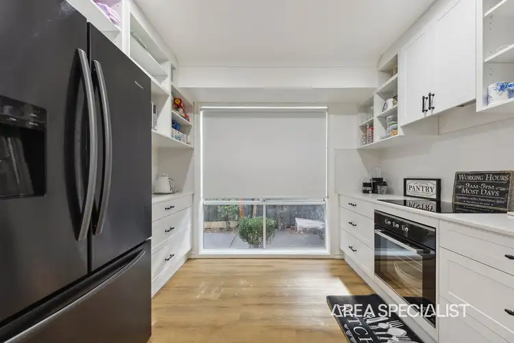 Fourth view of Homely house listing, 8 Caspian Chase, Pakenham VIC 3810