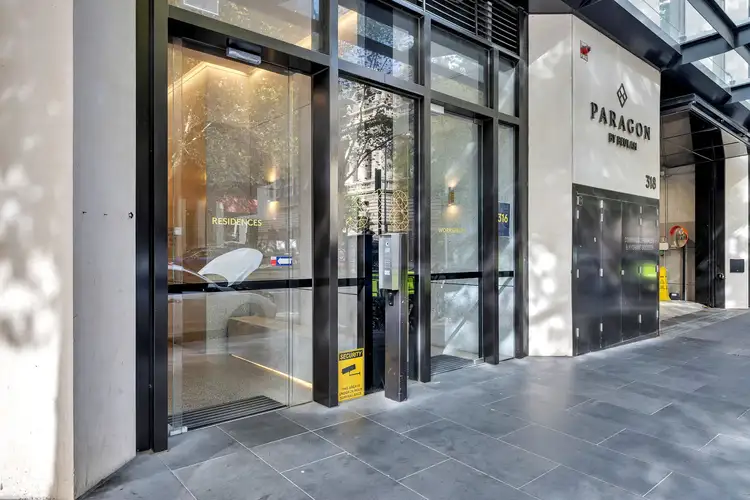 1802/318 Queen Street, Melbourne VIC 3000