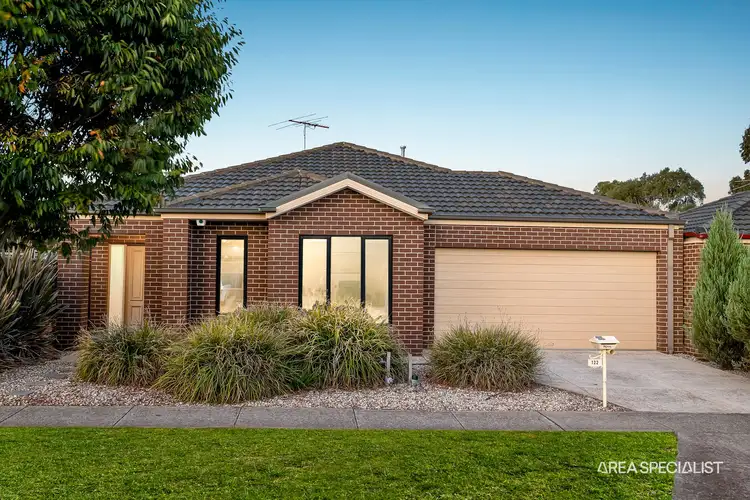 122 Eureka Drive, Manor Lakes VIC 3024