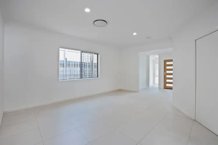 Fifth view of Homely house listing, 15 Broxburn Circuit, Spring Mountain QLD 4300