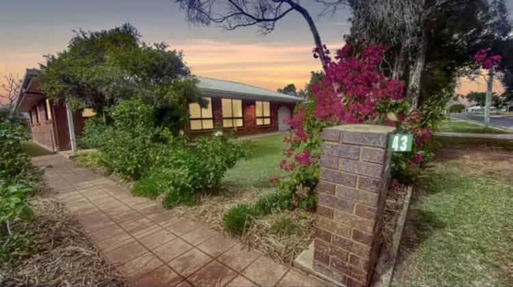 43 Mackie Street, Chinchilla QLD 4413