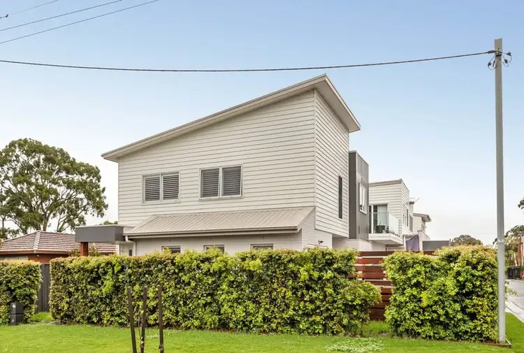 46 Fisher Street, Oak Flats NSW 2529