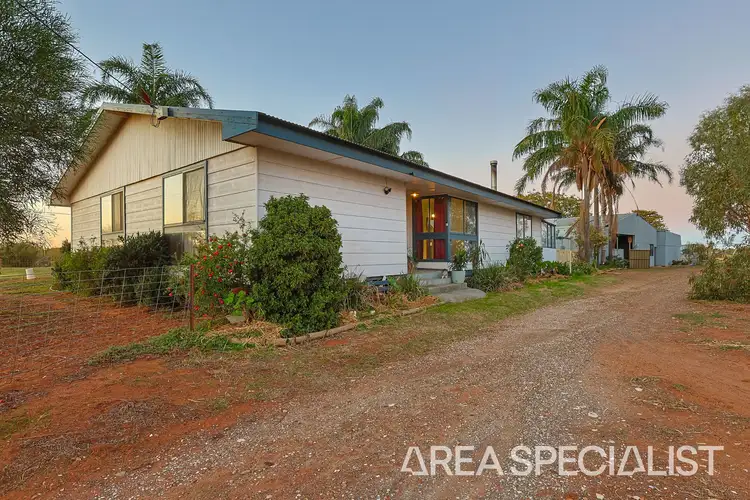 835 Coorong Avenue, Red Cliffs VIC 3496