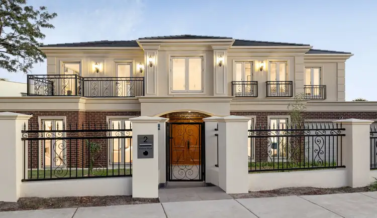 2 Katrina Street, Doncaster VIC 3108