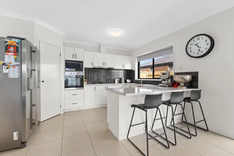 Third view of Homely house listing, 2 Tyrone Close, Traralgon VIC 3844