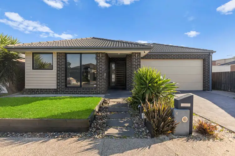 4 Rebecca Court, Pakenham VIC 3810