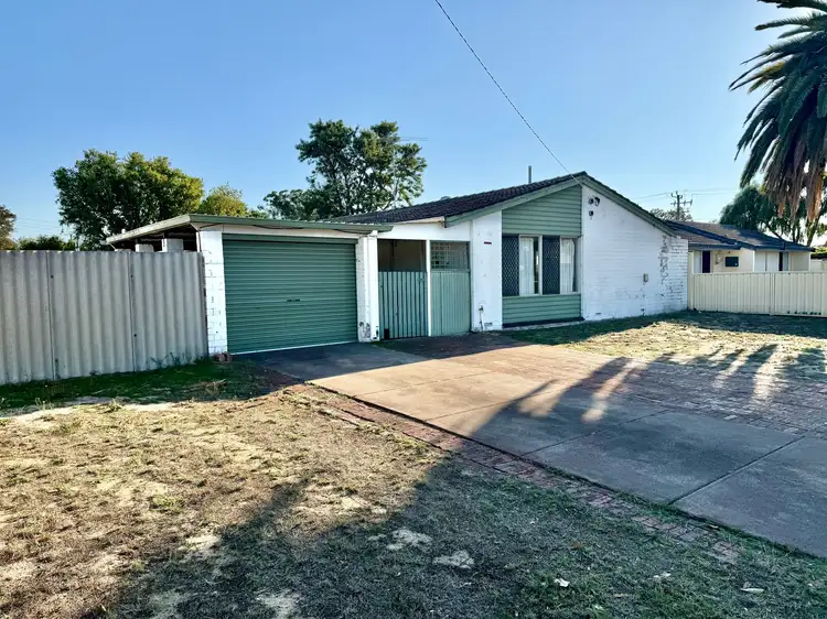 Second view of Homely house listing, 22 JACKSONIA CLOSE, Pinjarra WA 6208