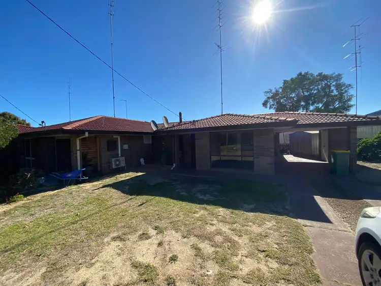 8B Thatcher Street, Waroona WA 6215