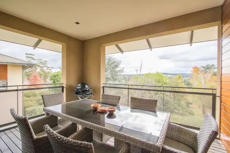 26 Oak Court, Chirnside Park VIC 3116