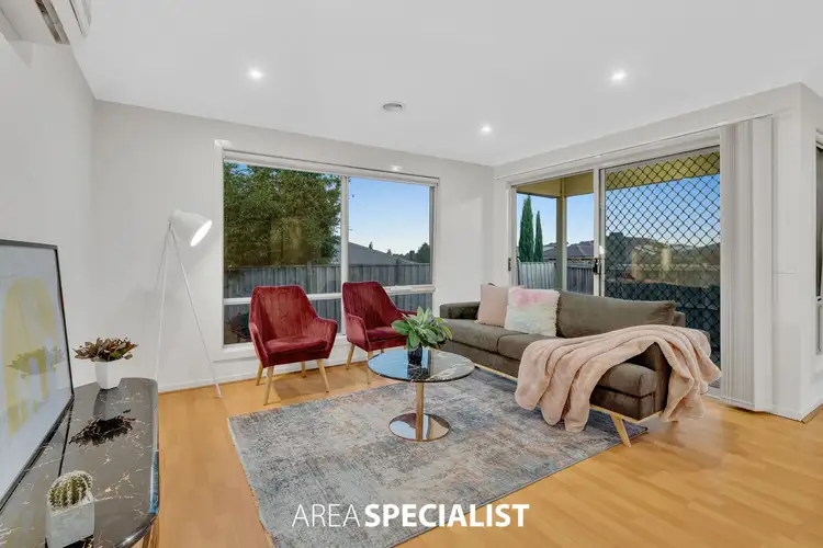 Second view of Homely house listing, 62 Bona Vista Rise, Clyde VIC 3978