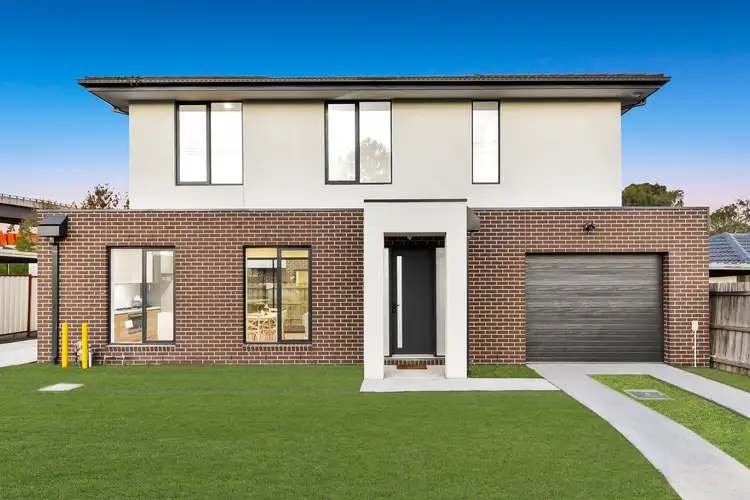 1 & 2/5 Langold Court, Noble Park VIC 3174