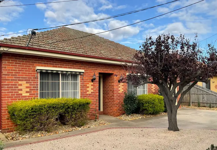 Second view of Homely house listing, 3 Carter Crescent, Werribee VIC 3030