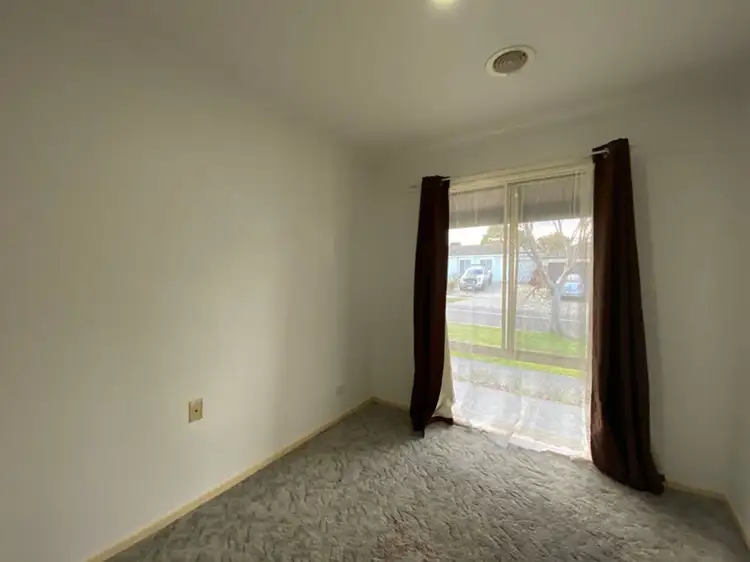 Fourth view of Homely house listing, 18 Masterton Place, Cranbourne East VIC 3977