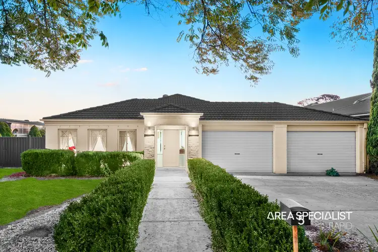 5 The Grove, Hampton Park VIC 3976