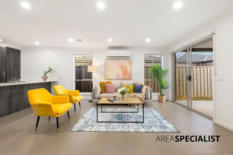 Third view of Homely house listing, 32 Kernot Parade, Clyde VIC 3978